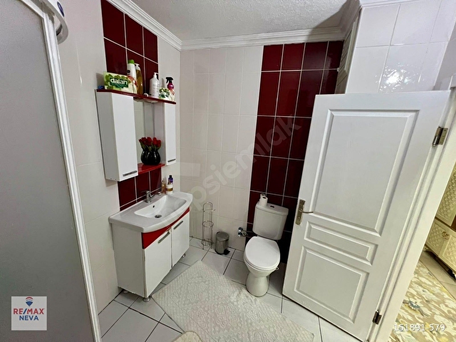 ESENYURT MEYDANDA MERKEZİ KONUMDA FERAH 2+1 SATILIK DAİRE - Görsel 19