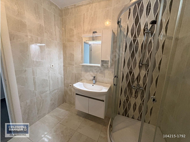 KARTAL KARLIKTEPE KATTA TEK SATILIK 3+1 DAİRE - Görsel 23
