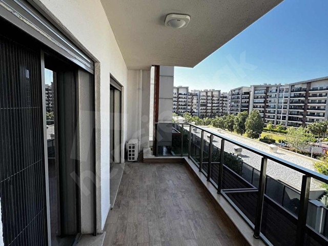 Park Yaşam Ataşehirde Geniş Balkonlu 1+1 Açık Mutfak Daire - Görsel 7