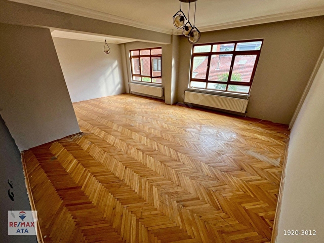 RAGIP TÜZÜN CAD ÜZERİNDE BAHÇE KULLANIMLI 3+1 KİRALIK DAİRE - Görsel 7