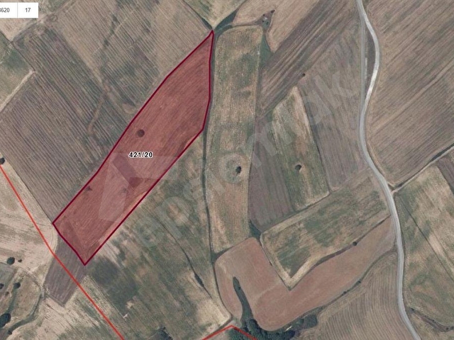 AKİTten ÖNERLER 400m2 ( 400m /35,915m) HİSSELİ TARLA