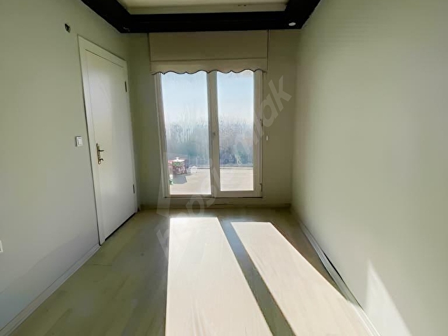 Yunus Emlaktan Akyurtta Merkeze Yakın 1+1 350M2 Hobi Bahçesi - Görsel 5