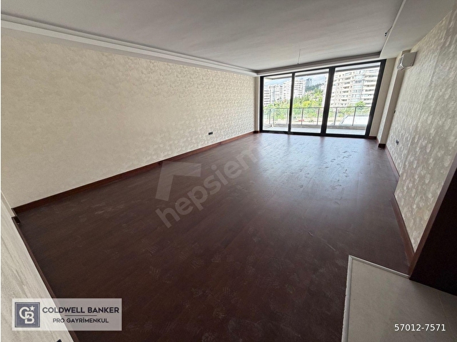 ALACAATLIDA NET 186M2 4+1 SIFIR KİRALIK DAİRE - Görsel 4