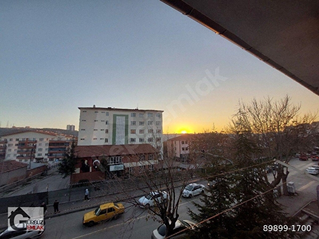 GÜRBÜZ EMLAKTAN TÜRKÖZÜ MAHALLESİ MERKEZDE CADDE ÜZERİ SATILIK 2+1 KOMBİLİ YAPILI GÜNEY CEPHE DAİRE
