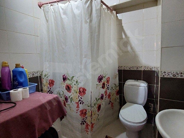 GÜRBÜZ EMLAKTAN TÜRKÖZÜ MAHALLESİ MERKEZDE CADDE ÜZERİ SATILIK 2+1 KOMBİLİ YAPILI GÜNEY CEPHE DAİRE - Görsel 20
