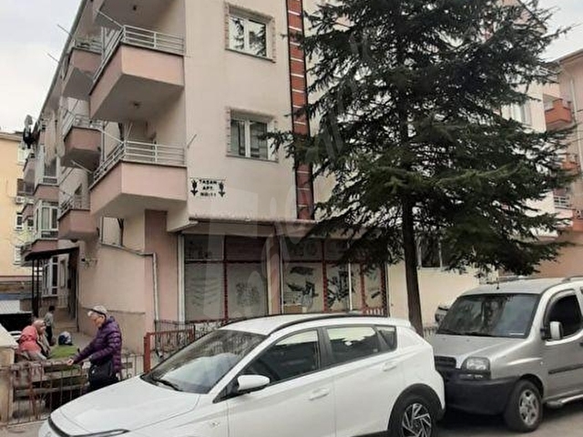 ATATÜRK MAH 4+1 DUBLEKS LALE PARK 50 MT EKSİKLERİ GÏDERİLECEK - Görsel 4