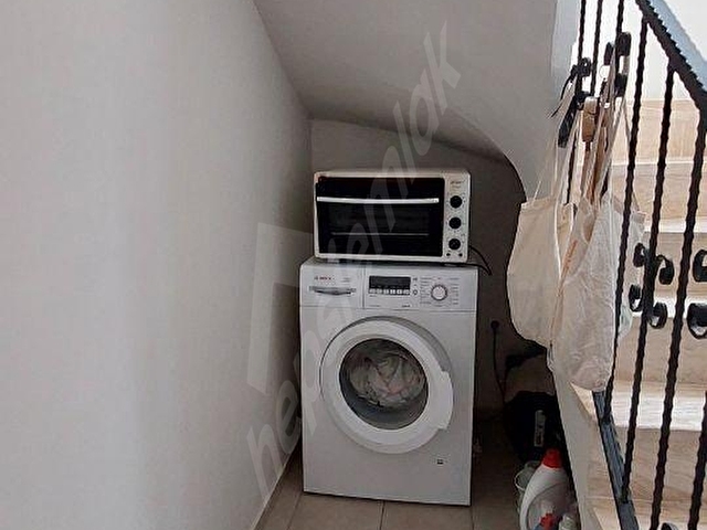 KÖRMEN EMLAKTAN MERKEZDE SATILIK MÜSTAKİL 2+1 VİLLA - Görsel 18
