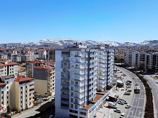 YAY KENT SİTESİNDE 200 m2 3 CEPHE 11.KAT SATILIK 4+1 DAİRE - Görsel 2