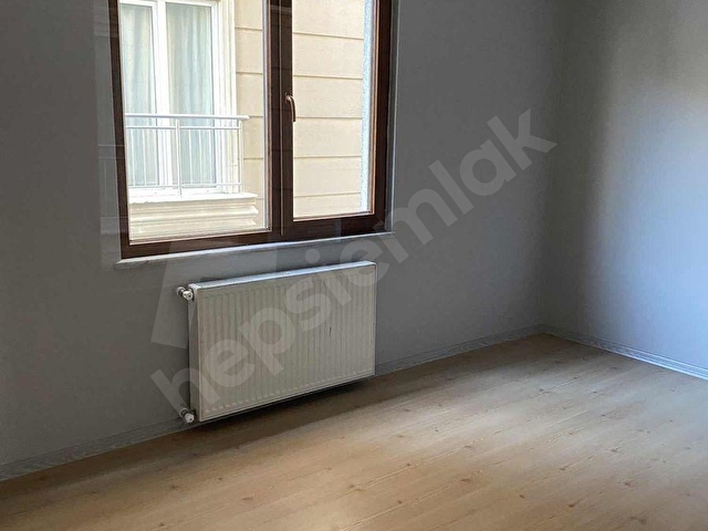 ÜMRANİYE ELMALIKENT CADDE ÜZERİ BÜYÜK 3+1 SATILIK DAİRE - Görsel 8