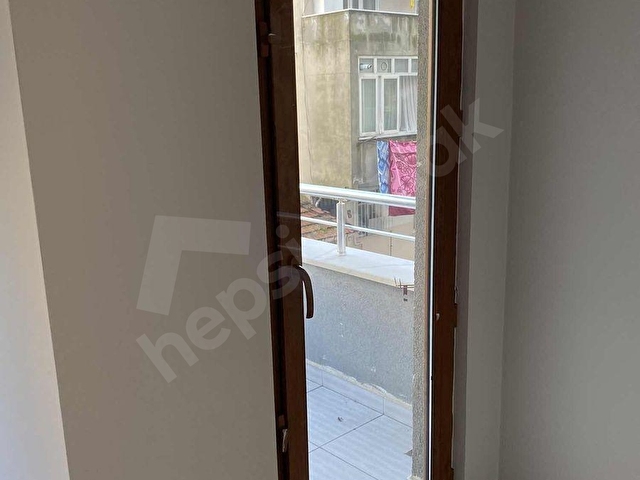 ÜMRANİYE ELMALIKENT CADDE ÜZERİ BÜYÜK 3+1 SATILIK DAİRE - Görsel 11