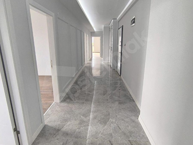 ALİ ŞEKERDEN GÖKDELENLER BÖLGESİNDE SATILIK LÜKS 4+1 - Görsel 9