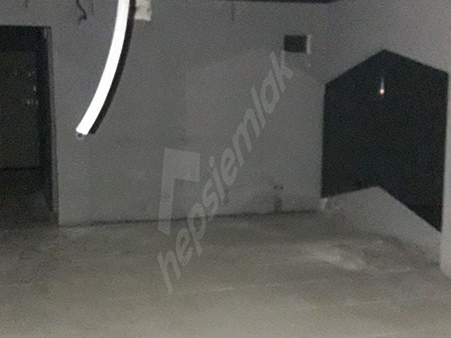 ÖNCÜ GAYRİMENKUL DEN  7.CADDE YAKINI 100+100+30 BÜYÜK MAĞAZA - Görsel 17