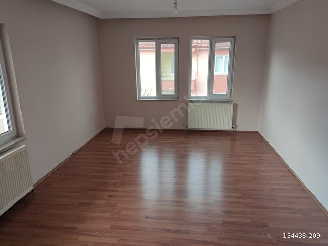 İSTANBUL YOLU KENARINDA 3+1 GENİŞ VE TEMİZ DAİRE - Görsel 9