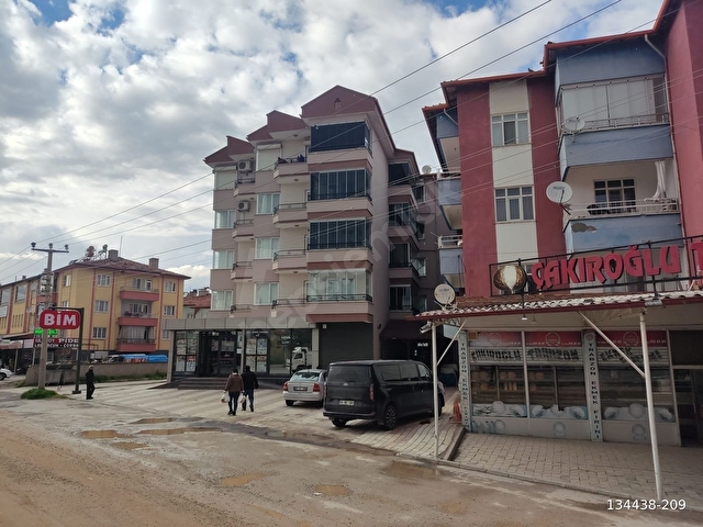 İSTANBUL YOLU KENARINDA 3+1 GENİŞ VE TEMİZ DAİRE - Görsel 24