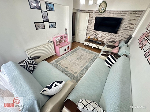 MALAZGİRT MH.GENİŞ M2 KAPALI OTOPARKLI 3+1 SATILIK DAİRE - Görsel 23