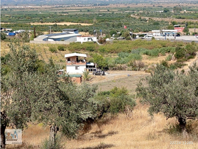 Akdeniz Emlaktan Satılık Şehzadeler İlç Kara Oğlanlı 69 000 M2 EV ve Arazi