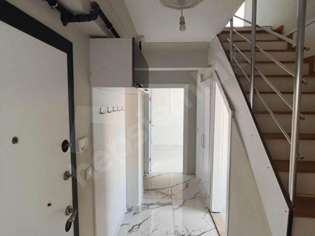 KÖRFEZ PUSULA EMLAKTAN TUZCUMURATTA KİRALIK 4+1 DAİRE - Görsel 25