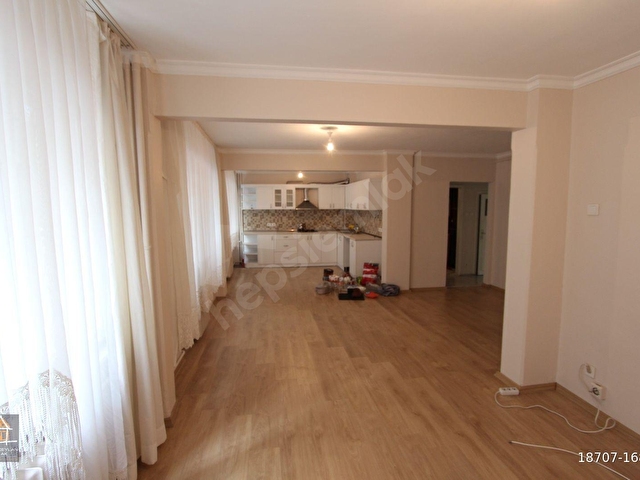 CEYLANDAN GÜMÜŞSUYUNDA NEZİH BİNADA 3+1 FIRSAT DAİRE - Görsel 2