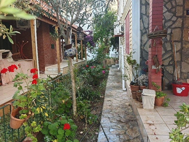 Günlük Kiralık 4 Odalı Bina - Aydın Didim Fevzipaşa Mahallesi - 6 Kişi Kapasiteli - Görsel 8