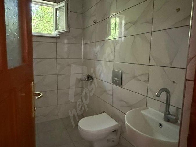 ÖZ GAYE EMLAKTAN DEVELİ FENESEAŞAĞI MAHALLESİNDE SATILIK MÜSTAKİL EV - Görsel 13