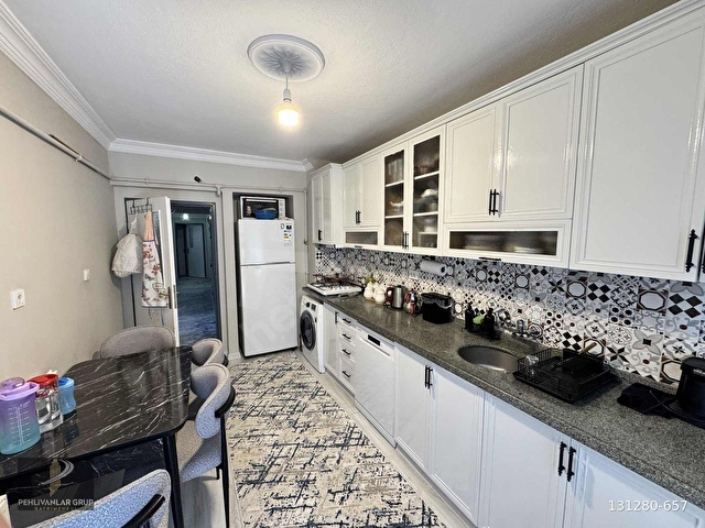 ARAKAT İÇİ YAPILI 3+1 GÜNEY BATI CEPHELİ SATILIK DAİRE