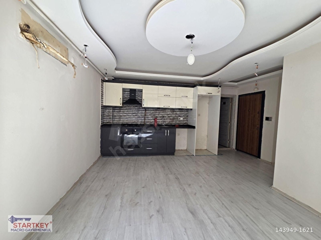 ÇİĞLİ YENİ MAH. 2+1 AÇIK MUTFAK ARA KAT SATILIK DAİRE - Görsel 11