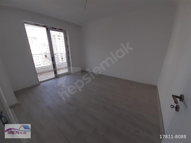 YENİMAHALLE GÜZELYAKA DA MANZARALI SİNEM EMLAKTAN SATILIK DAİRE 4+1 - Görsel 12