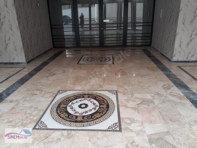 YENİMAHALLE GÜZELYAKA DA MANZARALI SİNEM EMLAKTAN SATILIK DAİRE 4+1 - Görsel 2