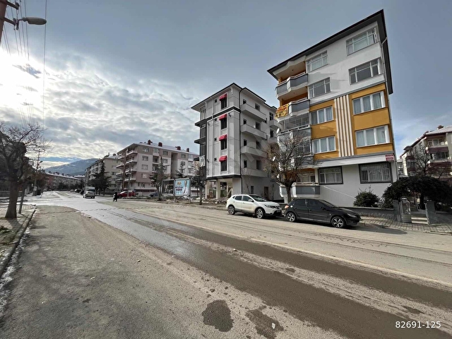 CANCANDAN KOŞU YOLU CEPHELİ 3+1 SATILIK DAİRE - Görsel 30