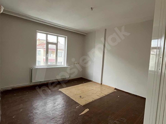 CANCANDAN KOŞU YOLU CEPHELİ 3+1 SATILIK DAİRE - Görsel 25