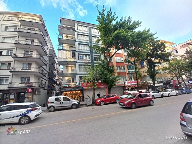 Acil Fiyat Düştü,Demetevler (Eski 1.Cd) Üzerinde Demet Metroya Yürüme Msf 3+1