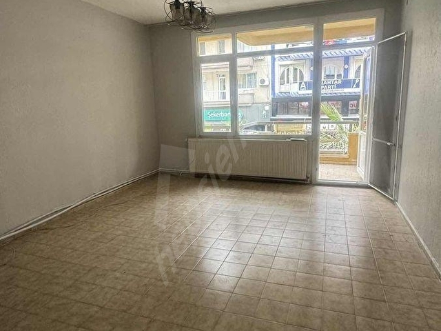ATATÜRK BULVARINDA 2+1 TERASLI KİRALIK DAİRE - Görsel 9