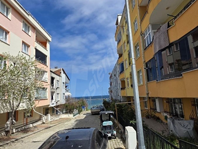 satlik carsi ici4+2 deniz manzarli dublex asansörlü montalamali
