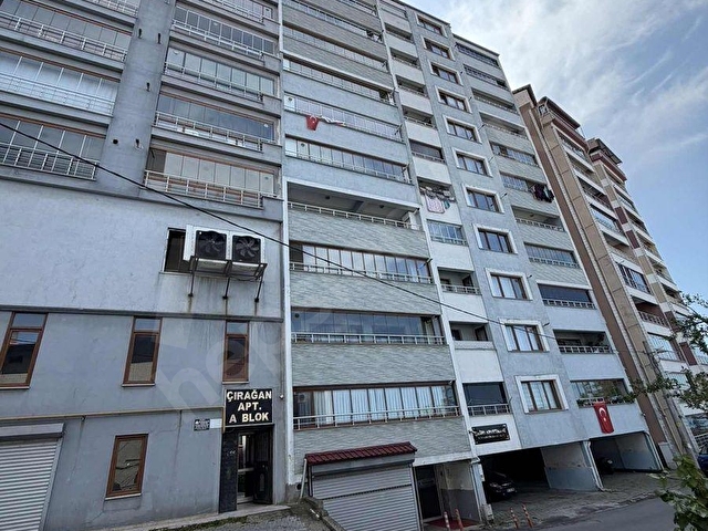 FATİH SİTESİ AİLE APT DENİZ MANZARALI 1+1 DAİRE 8.KAT - Görsel 2