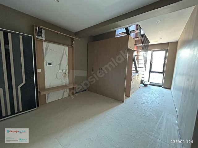 Üniversite Hastanesinin tam karşısında, merkezi konumda satılık 1+1 dubleks daire! - Görsel 24