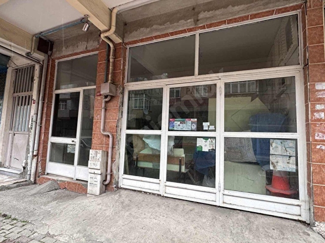 CADDENİN ARKASI YÜKSEK HİSSELİ SATILIK DÜKKAN