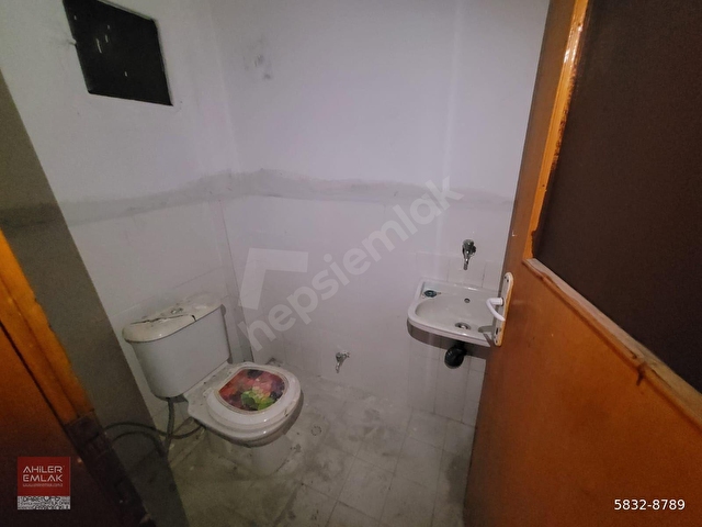 MERKEZİ KONUMDA, CAM BALKONLU 3+1 Normal Yapılı Daire - Görsel 16