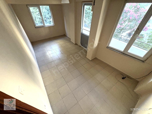 NERGİSTEN AKÇAYDA ÖN CEPHE ÇİFT WCLİ FIRSAT SATILIK 2+1 DAİRE - Görsel 24