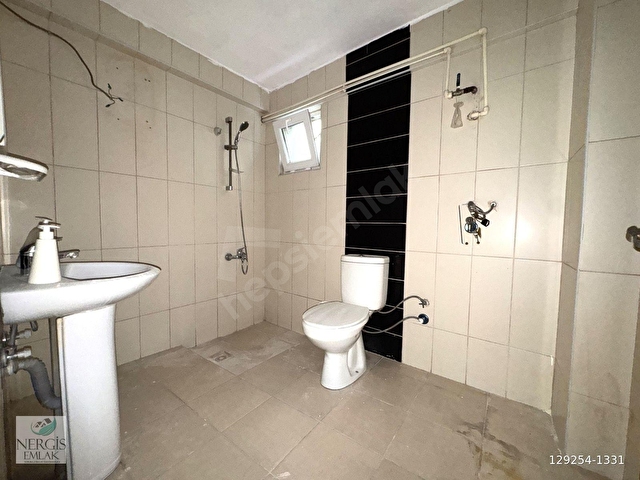 NERGİSTEN AKÇAYDA ÖN CEPHE ÇİFT WCLİ FIRSAT SATILIK 2+1 DAİRE - Görsel 10
