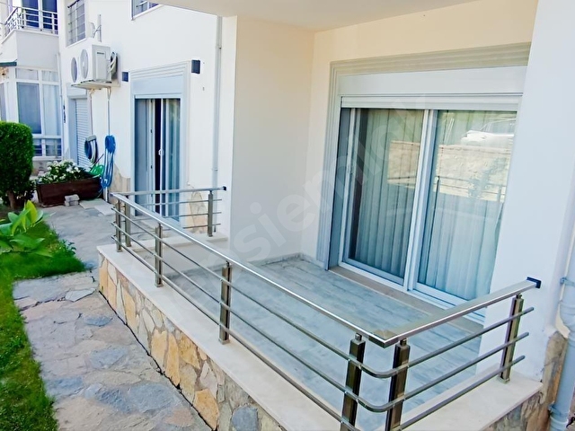 Kuşadası Avm Civarı Havuzlu Sitede 2+1 Bahçe Katı Daire - Görsel 8