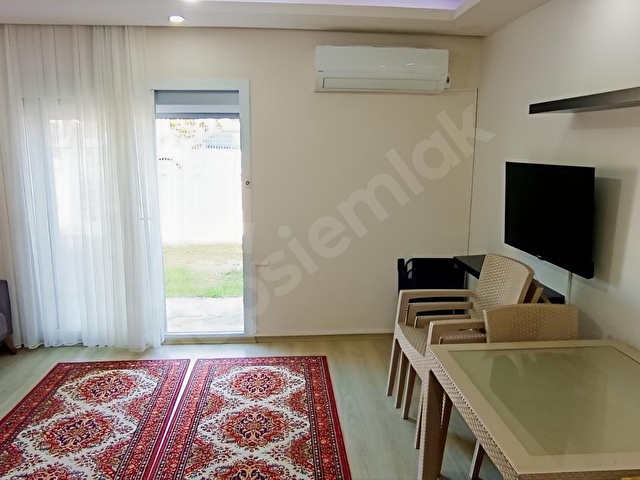 Kuşadası Avm Civarı Havuzlu Sitede 2+1 Bahçe Katı Daire - Görsel 15