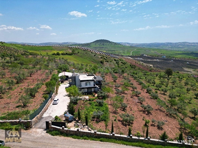 SIRASÖĞÜTTE GÖLET MANZARALI 7.500 M2 İÇİNDE 6+2 LÜKS BAĞ EVİ - Görsel 6