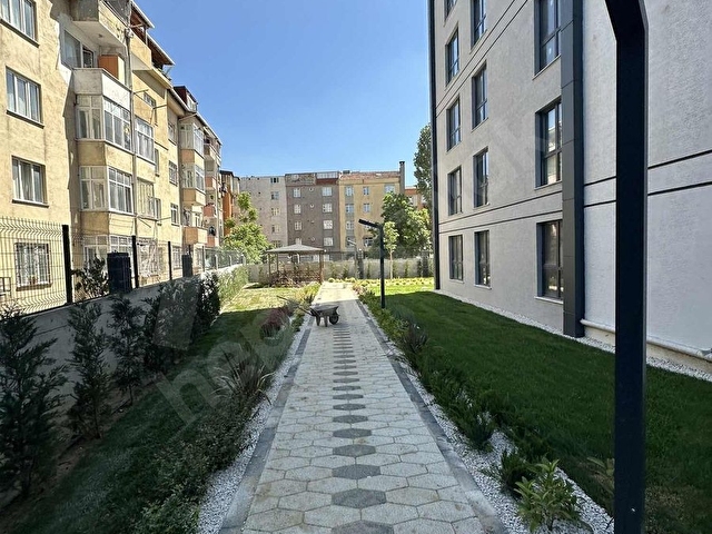 GÖZTEPE FEZA PARK 90 SİTESİNDE SATILIK 3+1 152m2 SIFIR DAİRE!! - Görsel 16