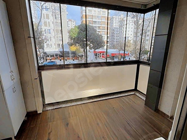 SUADİYE KİRALIK OFİS MİNİBÜS CADDESİ ÜZERİ 3+1 BALKON VE OTOPARK - Görsel 14
