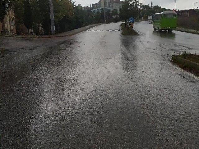 İZMİT KURUÇEŞMEDE SATILIK DAİRE - Görsel 2