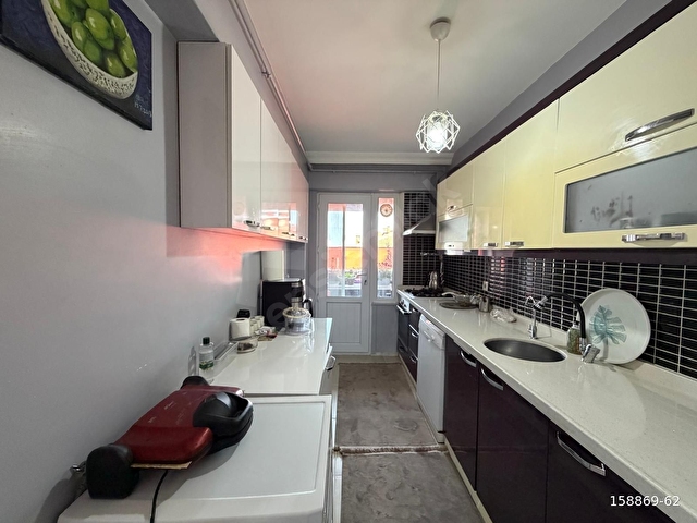METROBÜSE 2 DK MESAFEDE SATILIK 3+1 DAİRE - Görsel 22