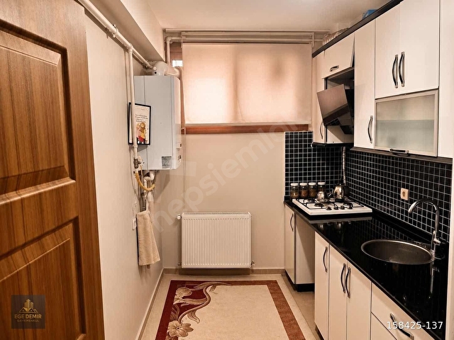 VATAN MAHALLESİNDE SATILIK 3+1 FIRSAT DAİRE - Görsel 2