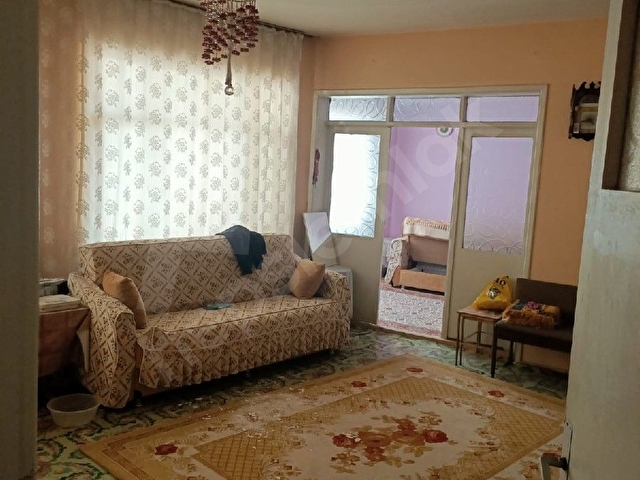 UŞAK MERKEZDE SATILIK MÜSTAKİL 2 KATLI BAHÇELİ EV APART YAPMAYA UYGUN - Görsel 13