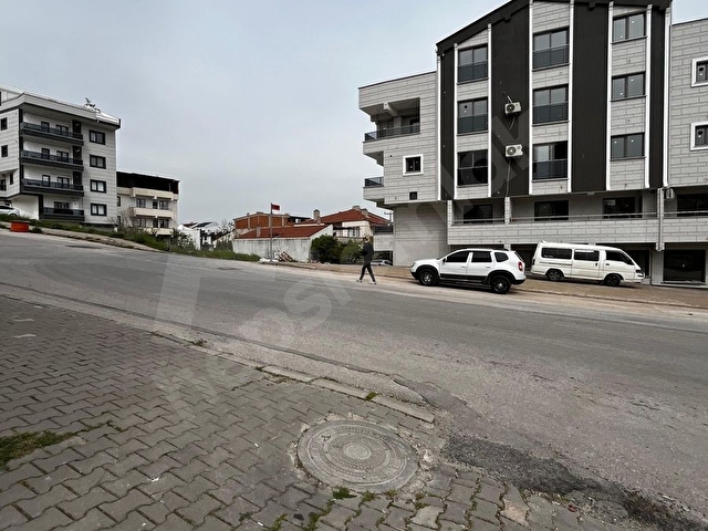 Balıkesir Kuvay-ı Milliye de Otoparklı Satılık Köşe Dükkan - Görsel 23