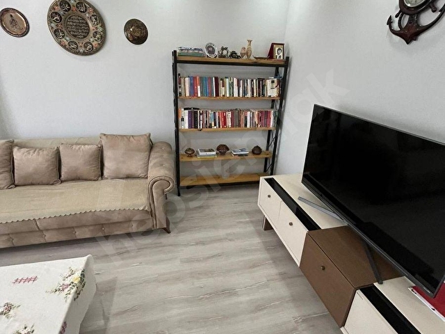 KAVAKLI MAH. İDDALI GENİŞLİKDE 3+1 AYRI MUTFAK ARA KAT KOMBİLİ - Görsel 17